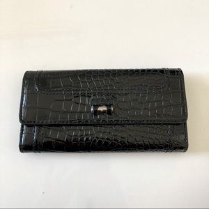 Liz Claiborne Tri-Fold Black Leather Wallet